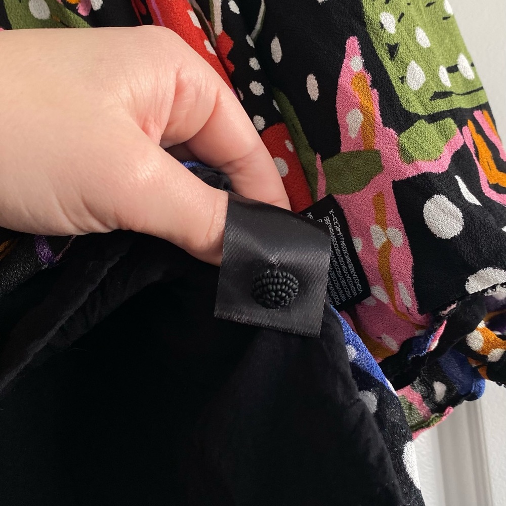 FARM Rio Multicolor Patterned Top - Picture 10 of 12